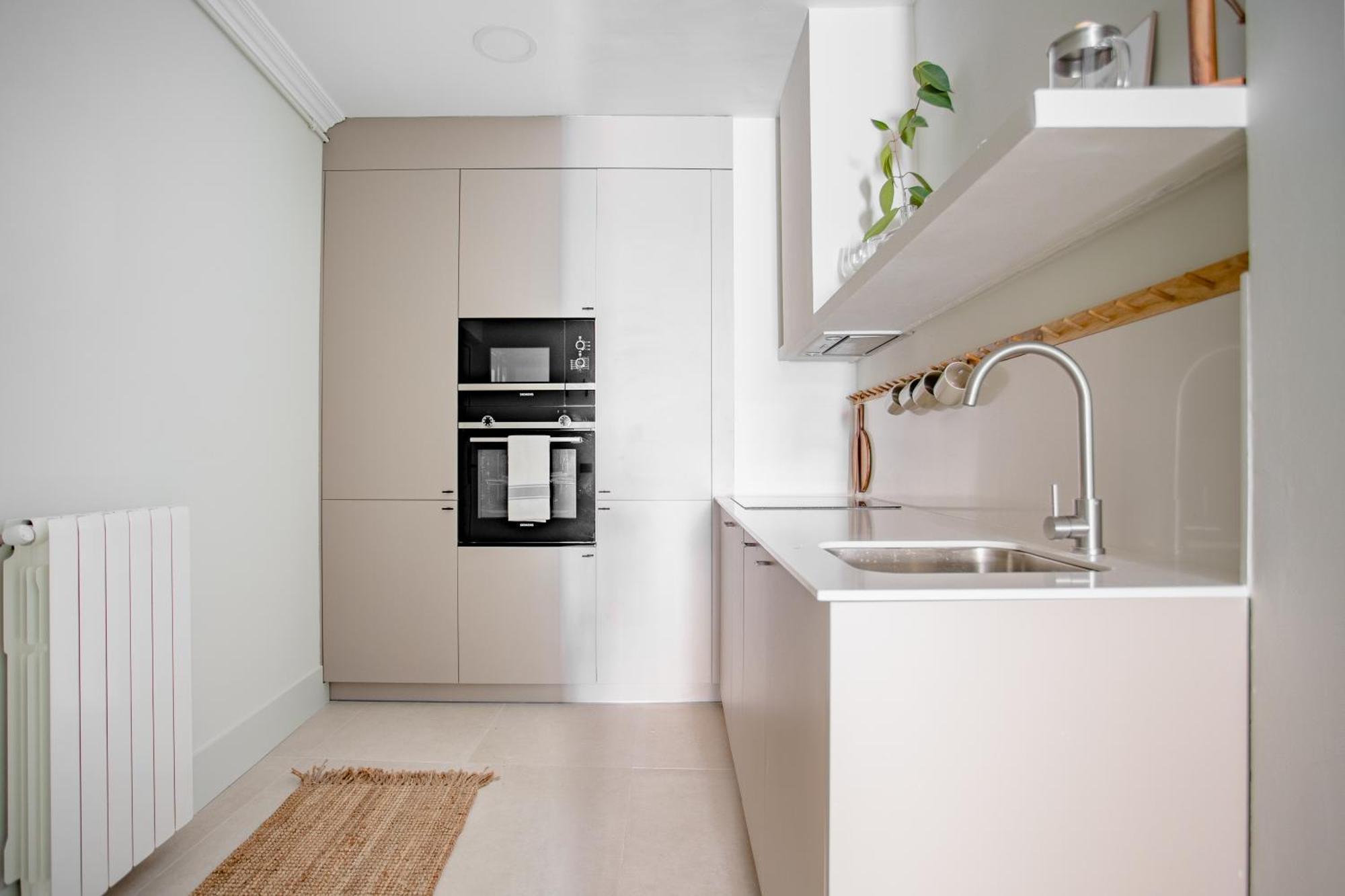 Seissta Madrid Centro "Remodelado" Aparthotel Екстериор снимка
